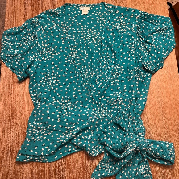 Billabong Wild Gaze Wrap Top in Sea Green Medium - Picture 3 of 6